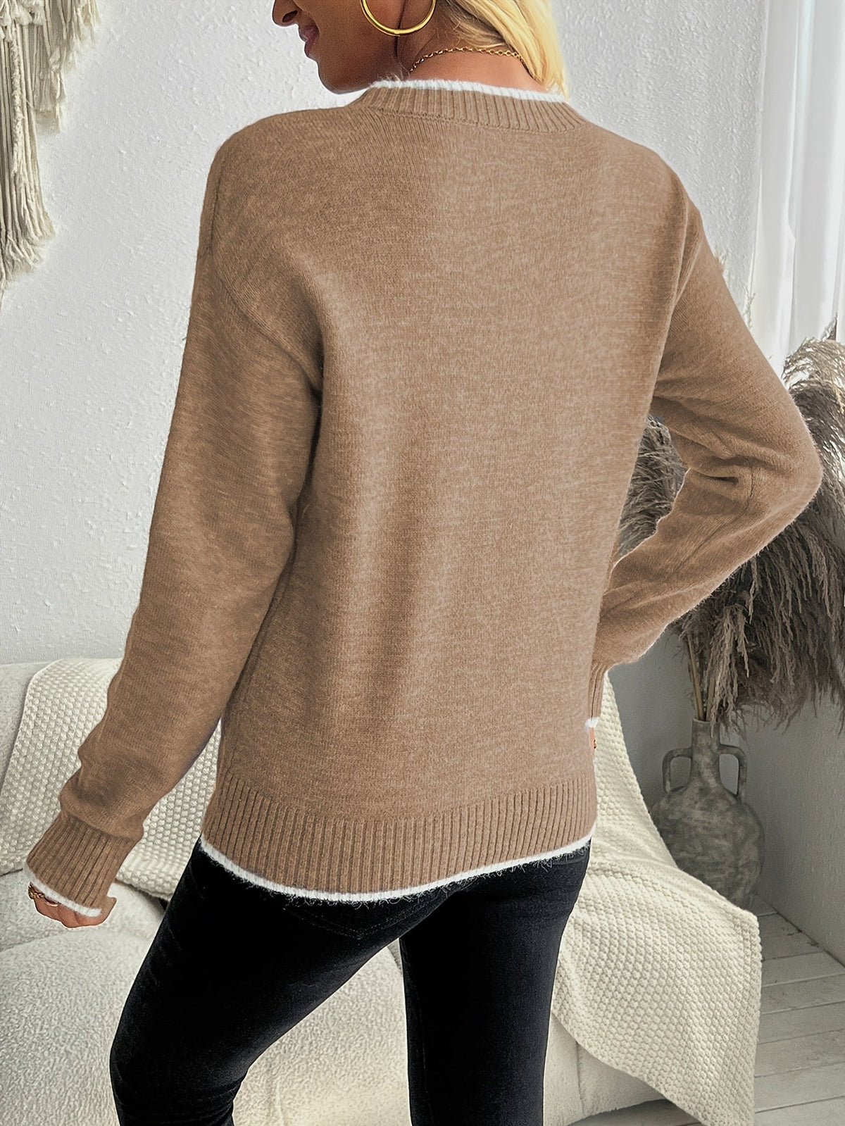Clara | Snowflake Jacquard Sweater