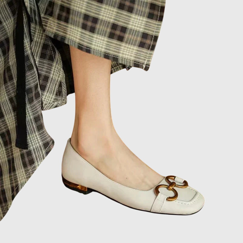 White / 8 US | 39 EU