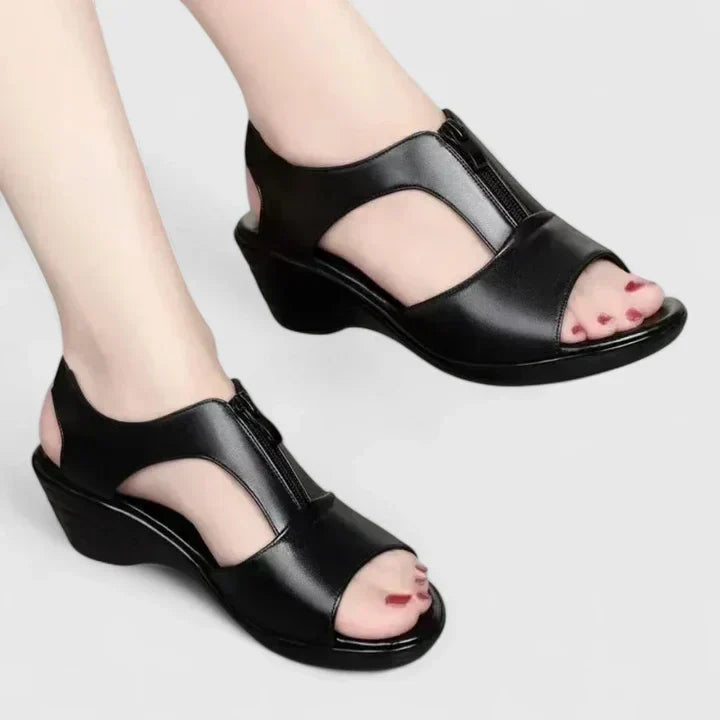 Black / 11 US | 42 EU