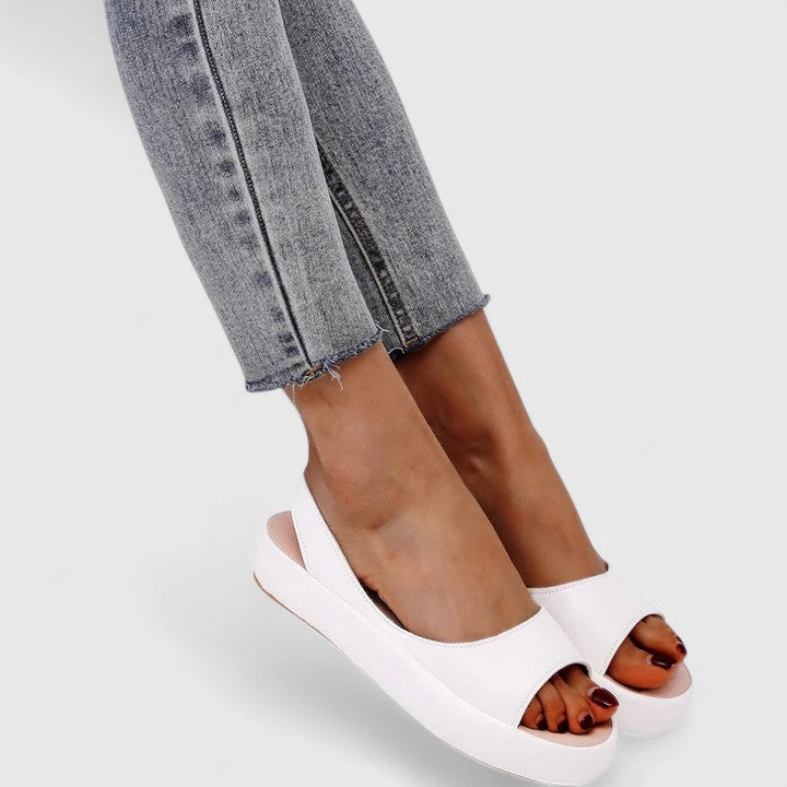 White / 12 US | 43 EU