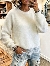 Lunessa™ | Classic White Round Neck Sweater